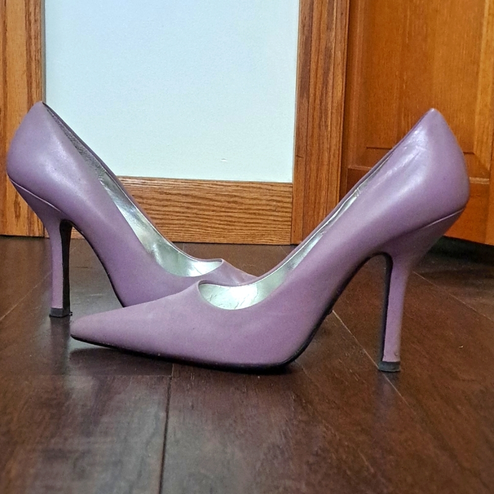 Chinese Laundry heels, size 8